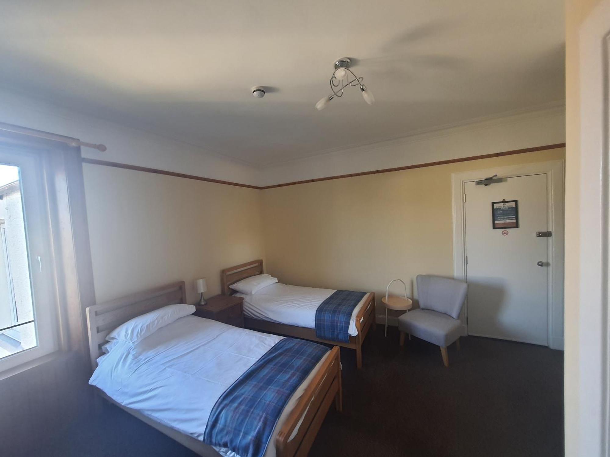 Готель The Cairns Leven Leven  Номер фото